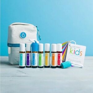 Doterra Kids Roller Set & Carry Bag Keychain Sleeves 7 10ml Set